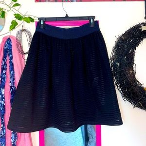 🖤 Black Lined A-line Skirt